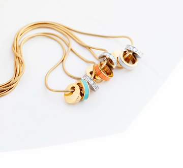 2024 Seasonal Jewelry Trends: What’s Hot for Every Season