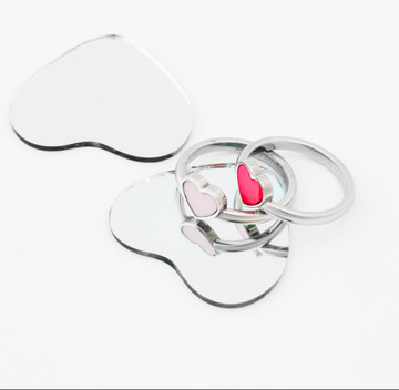 Minimalist Jewelry: The Trend That’s Here to Stay