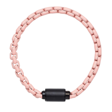 PINK CHAIN BLACK CHIP MAGNET