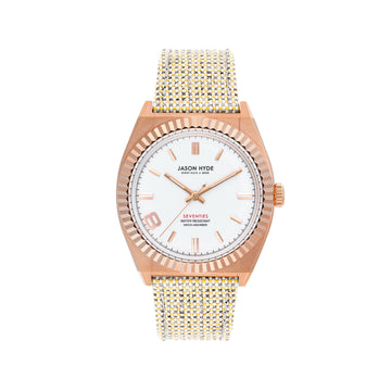 OLD WATCH WITH WHITE DIAL AND GOLD NUMERALS ON A UNIQUE BAND