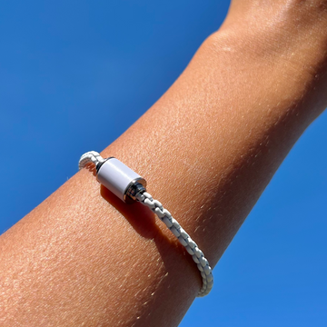 THALASSA WHITE CHAIN WHITE CHIP MAGNET