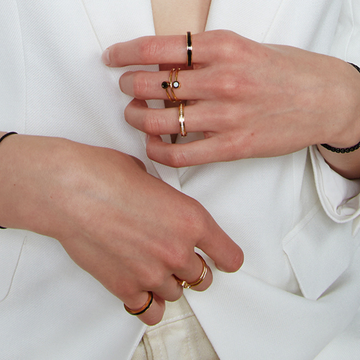 new wave rings and single wewa rings in black, white and pavé