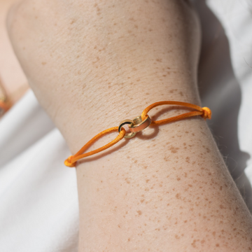 WEWA ORANGE CORD ORANGE CHIP BRACELET