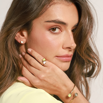 AMARE WHITE CHIP EARRINGS