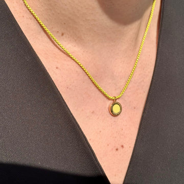 OCEAN LIME GREEN CHAIN LIME GREEN CHIP NECKLACE