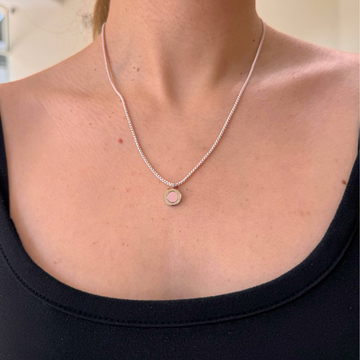 OCEAN LIGTH PINK CHAIN LIGTH PINK CHIP NECKLACE