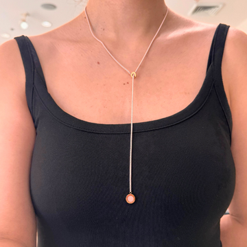 OCEAN PINK CHAIN WITH LIGHT PINK CHIP LARIAT