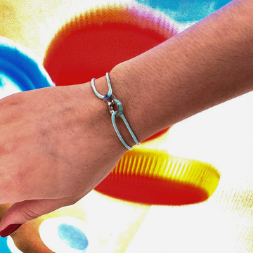 WEWA TURQUOISE CORD TURQUOISE CHIP BRACELET