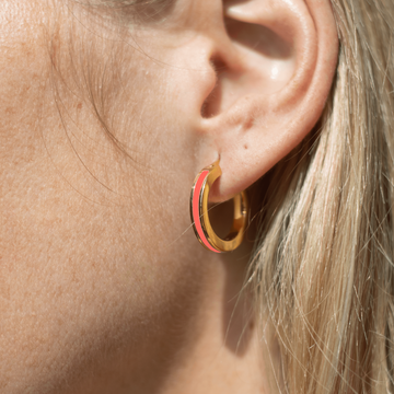 WEWA SINGLE CORAL HOOPS