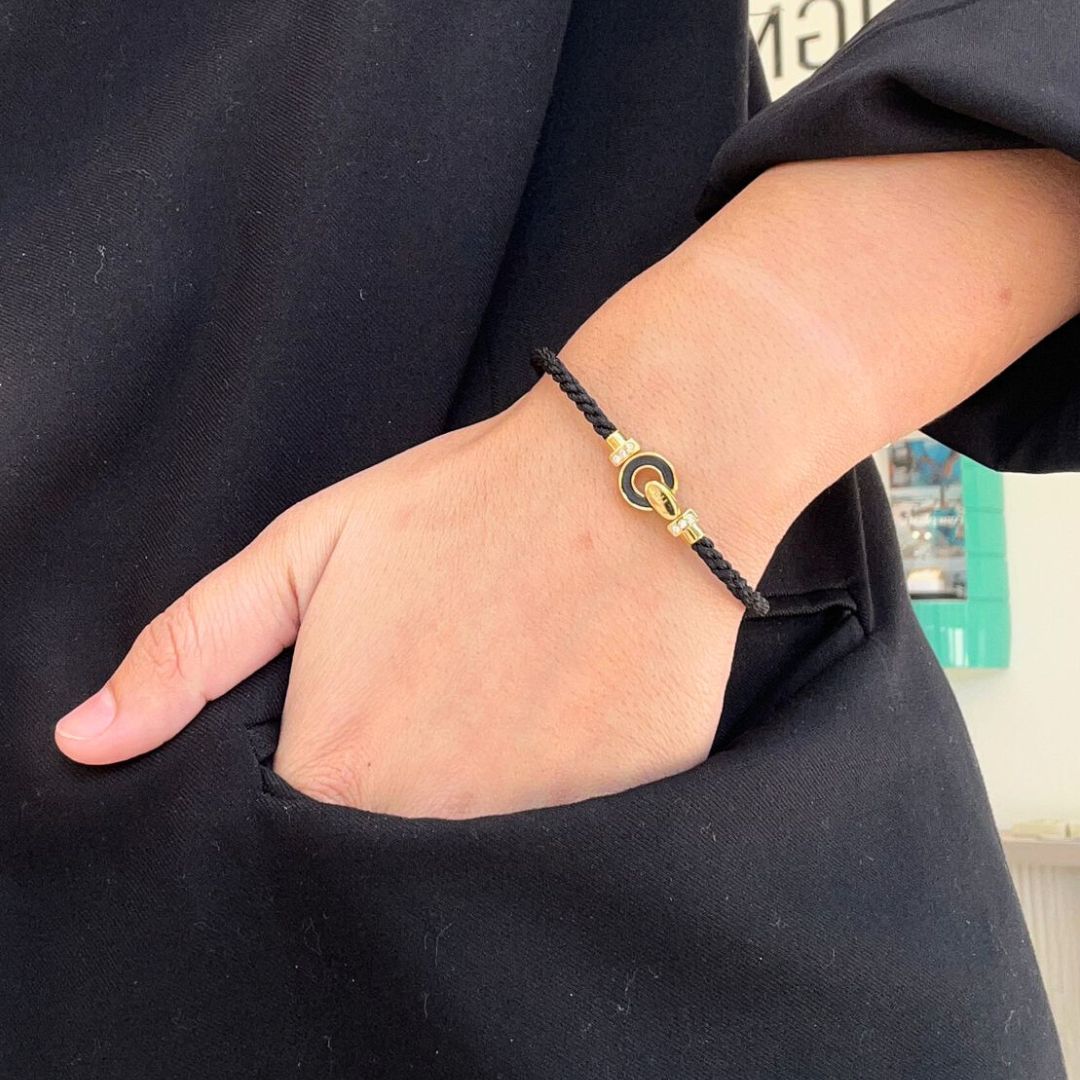 OCEAN BLACK AND WHITE CHIPS BANGLE