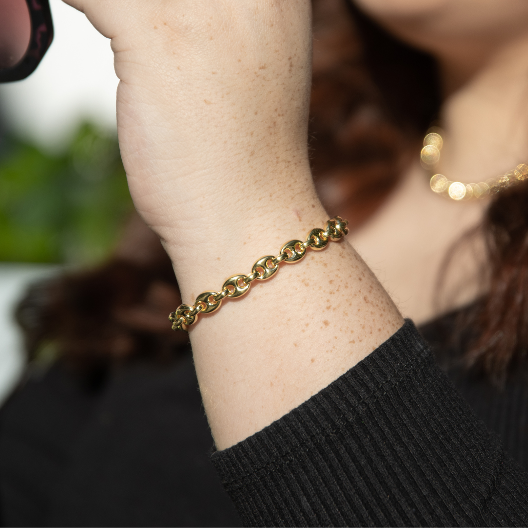 Modern Jason Hyde 'ITALY HALF MAGLIA MARINA' gold bracelet worn on a wrist