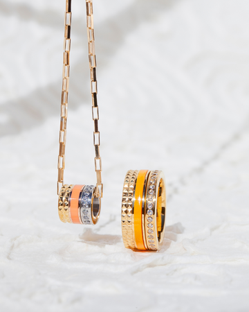 A product shot of a Jason Hyde jewelry set